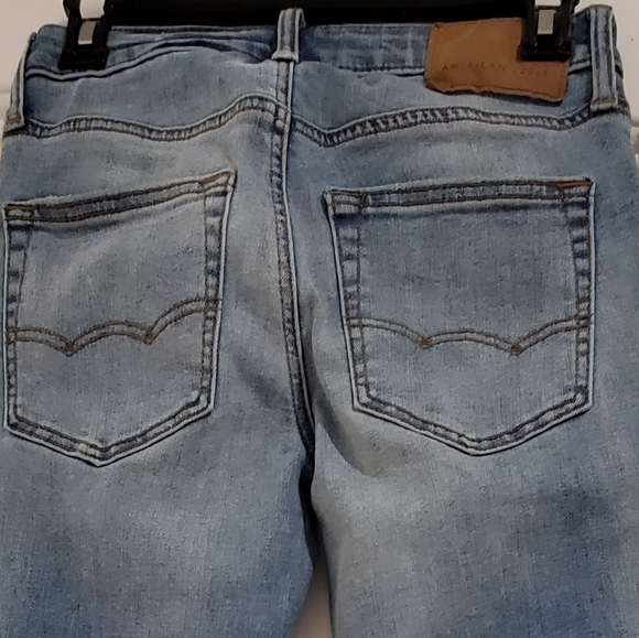 American Eagle - Picture 2 of 3